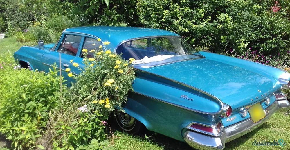 1961' Dodge Dart photo #4