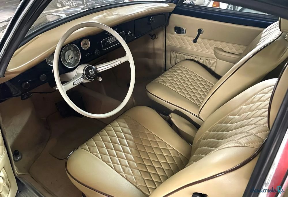 1957' Volkswagen Karmann Ghia photo #5
