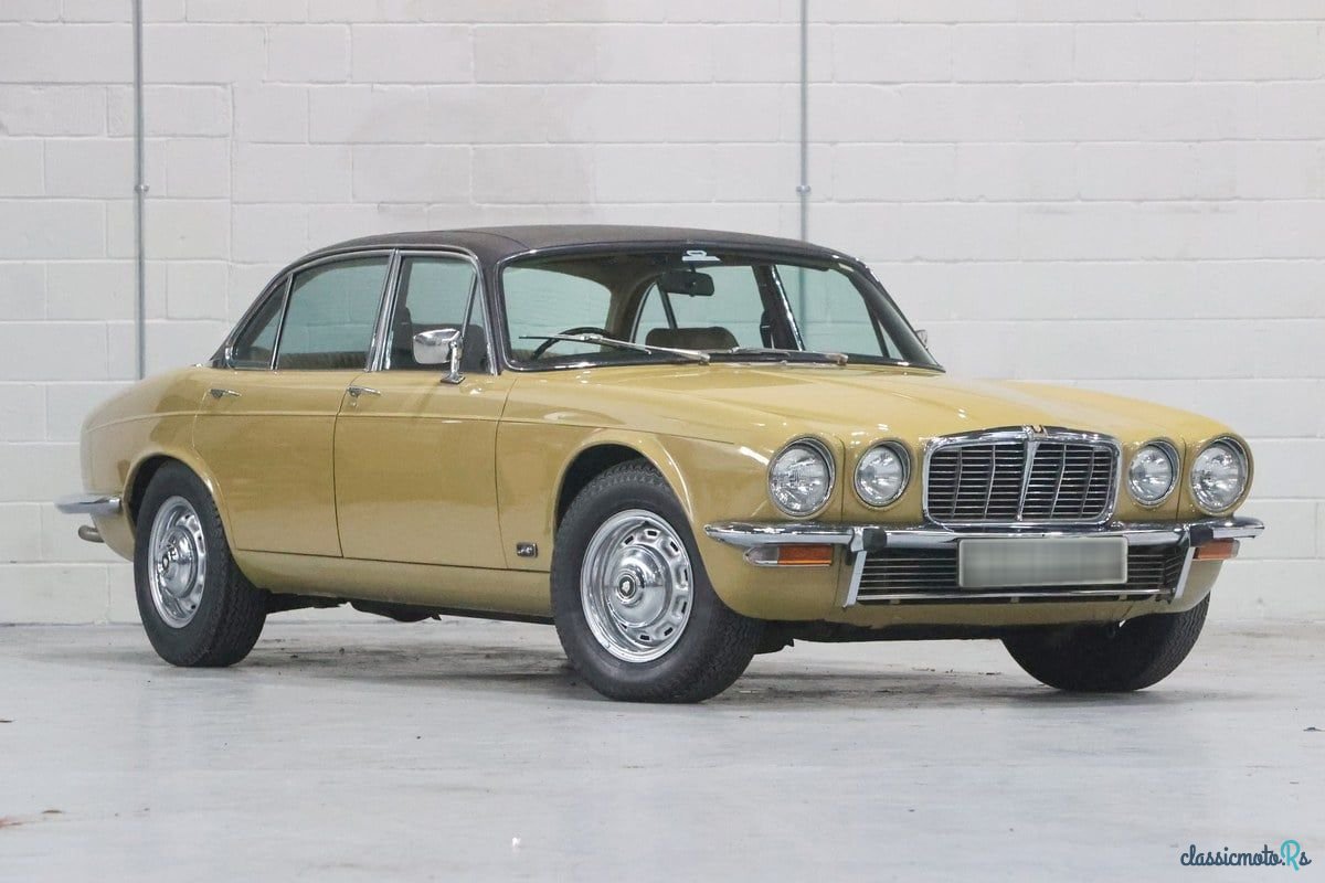 1976' Jaguar XJ photo #1