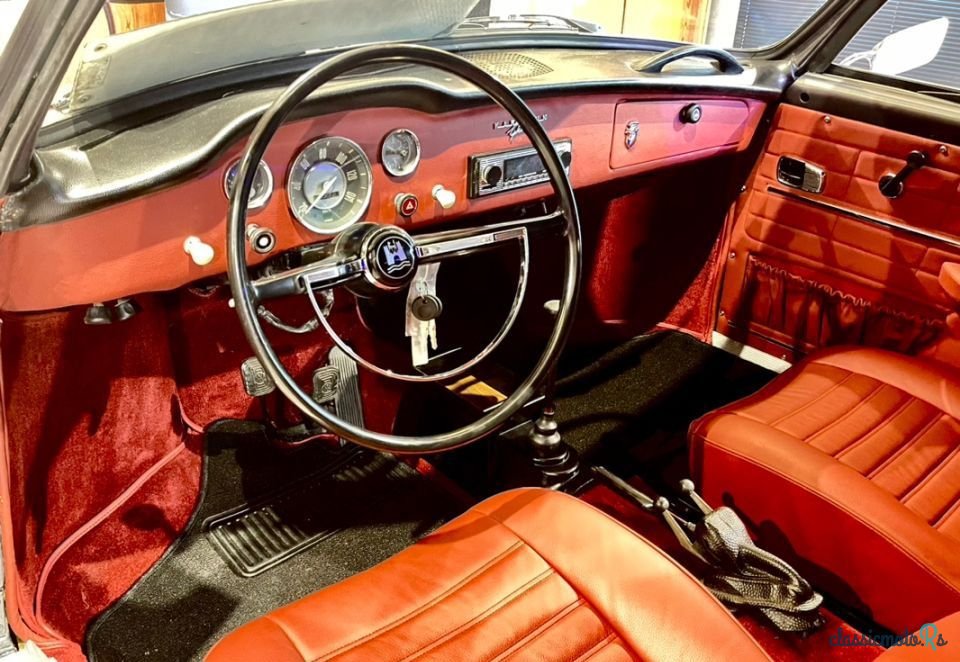 1962' Volkswagen Karmann Ghia photo #2