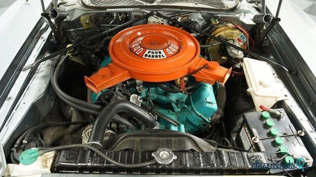 1973' Dodge Charger photo #3