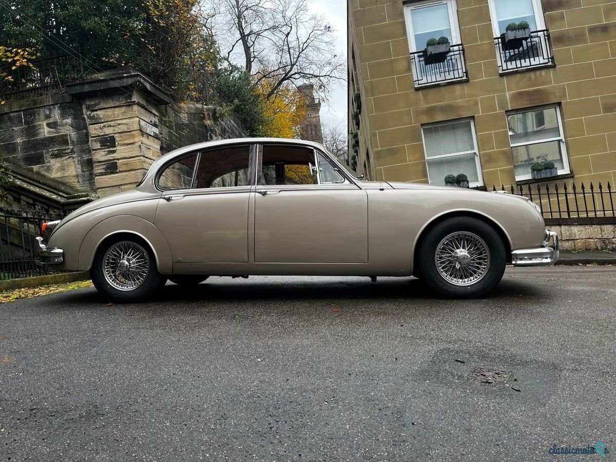 1964' Jaguar Mark II photo #6