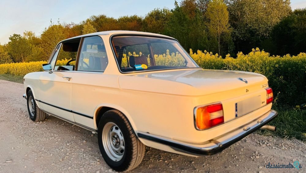 1977' BMW 1502 photo #2