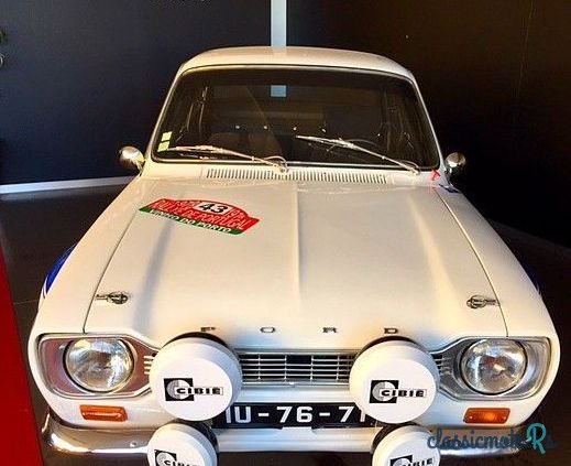 1976' Ford Escort photo #4