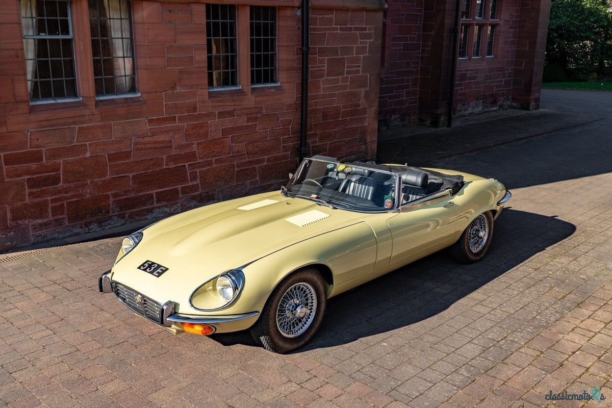 1973' Jaguar E-Type photo #3