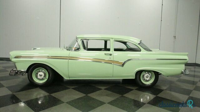 1957' Ford Custom photo #1