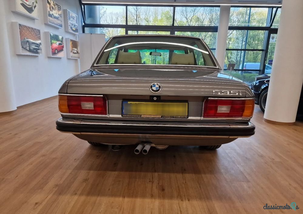 1980' BMW Seria 5 535 I photo #5
