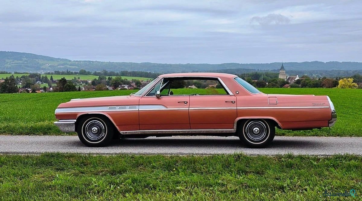 1963' Buick Wildcat photo #2