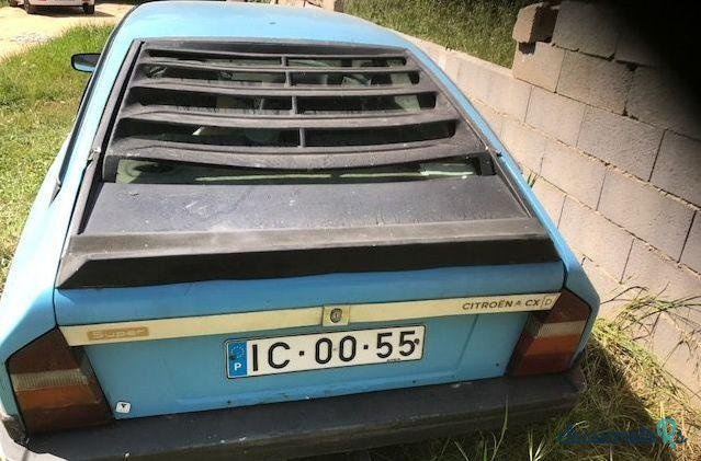 1977' Citroen CX 2200 photo #1