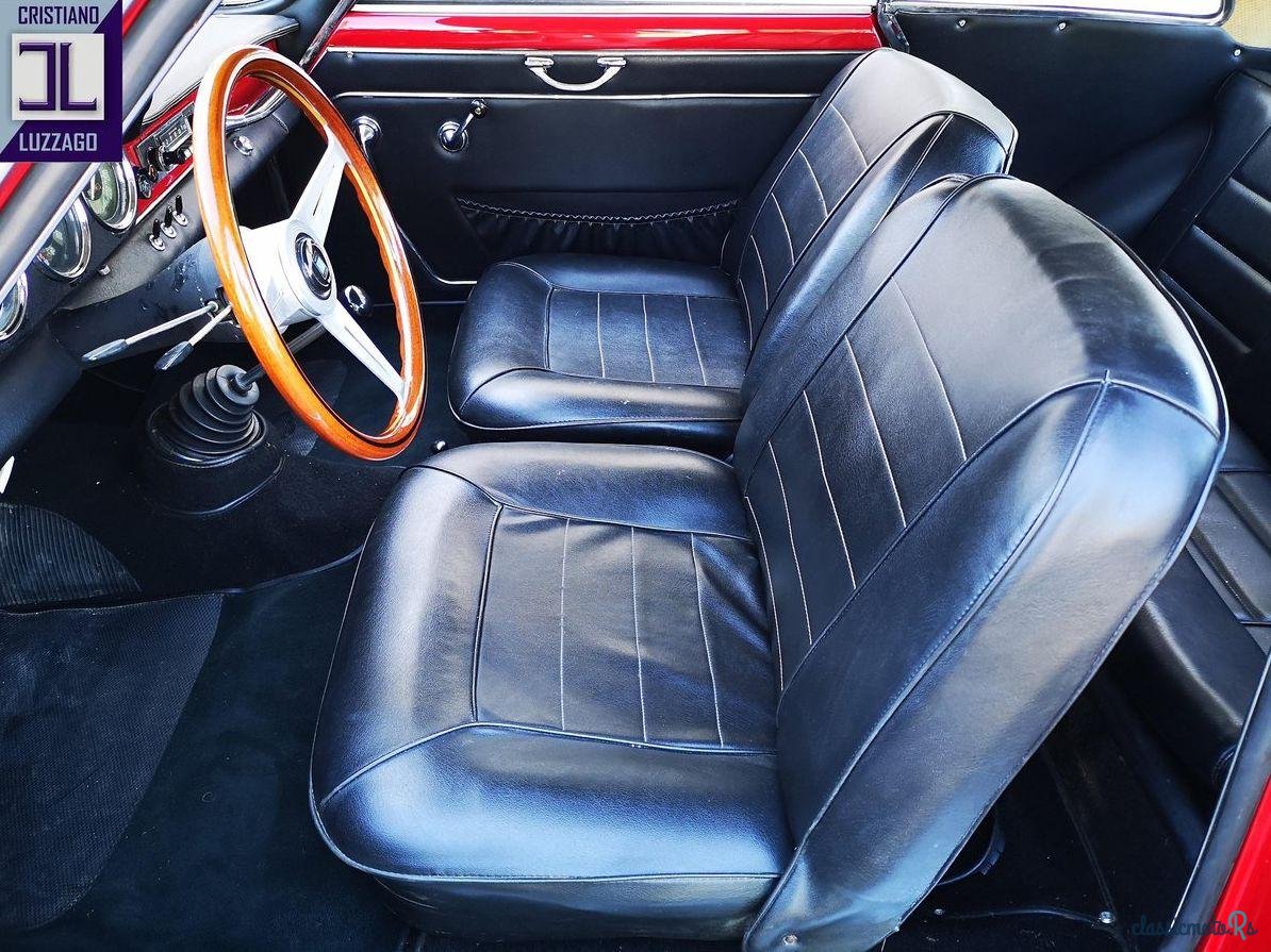 1965' Alfa Romeo Giulietta photo #2