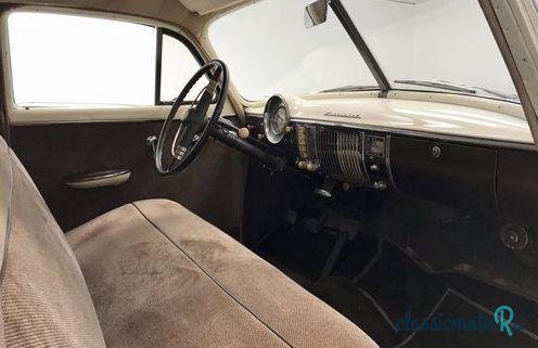 1949' Chevrolet Delux photo #2