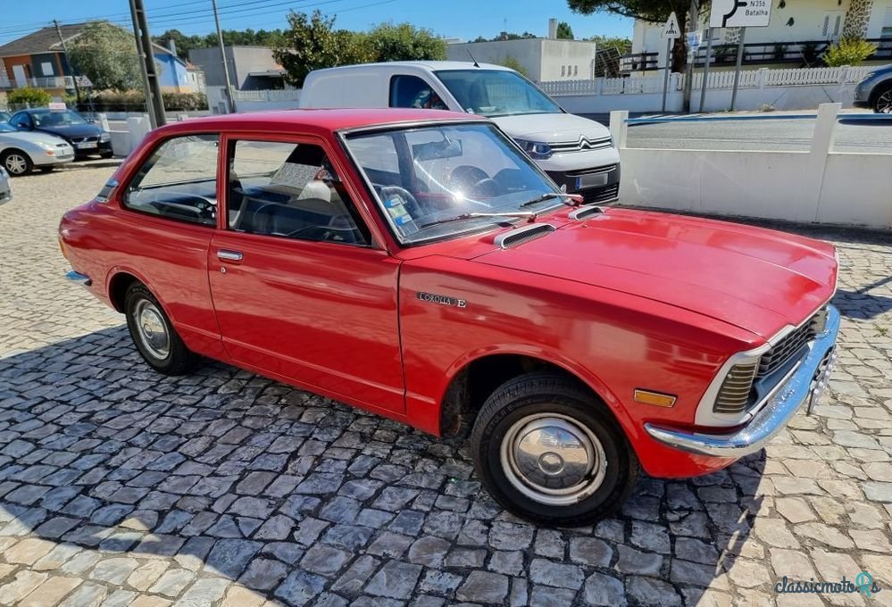 1975' Toyota Corolla photo #1