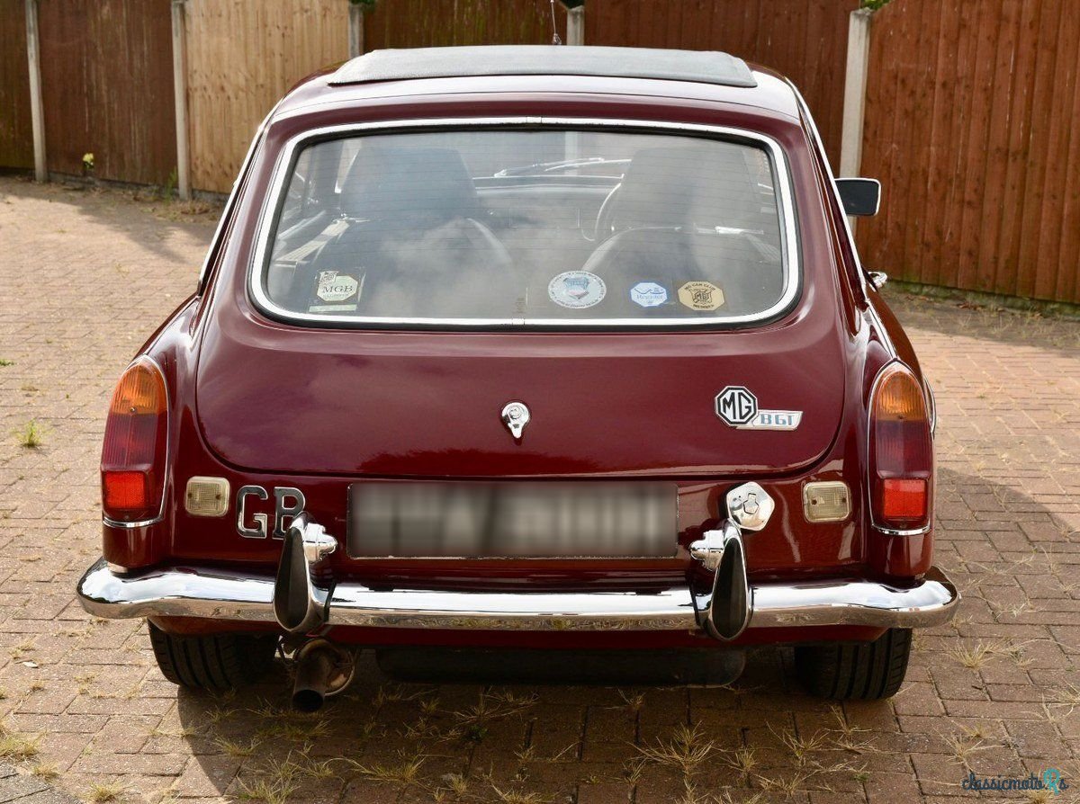 1970' MG MGB photo #3