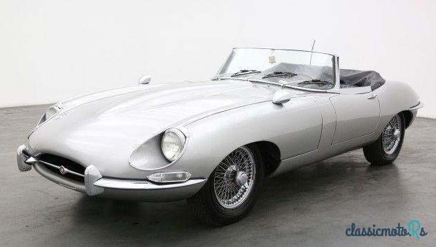 1967' Jaguar E-Type photo #4