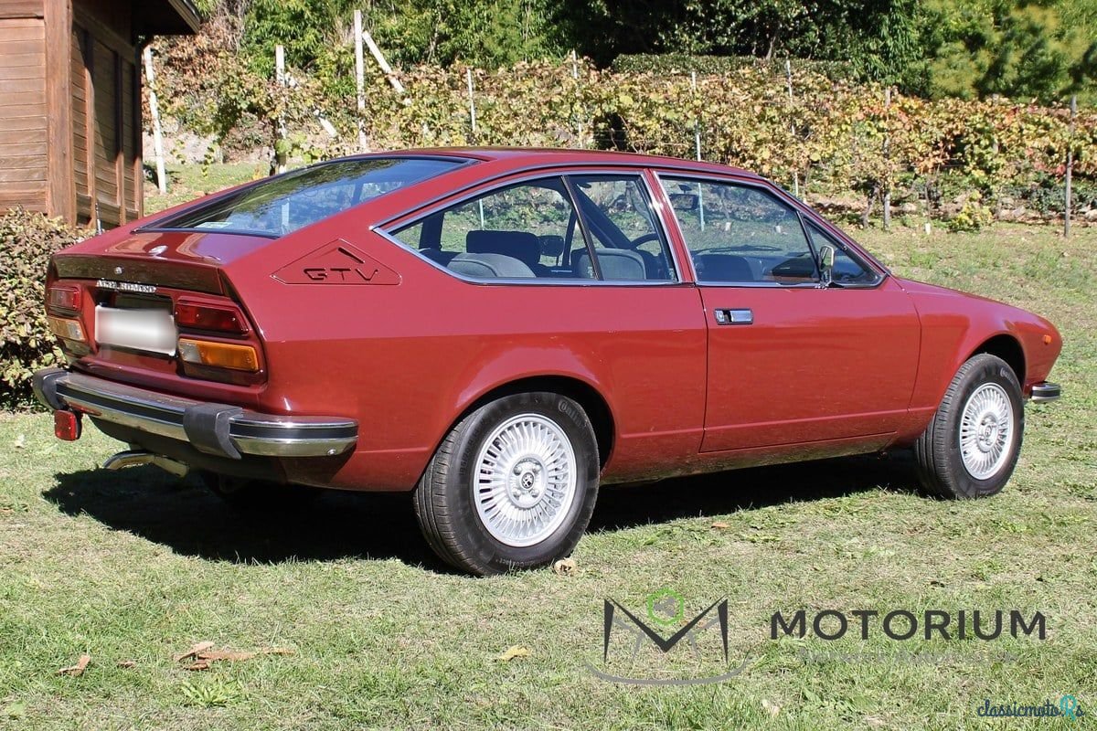 1981' Alfa Romeo Alfetta photo #5