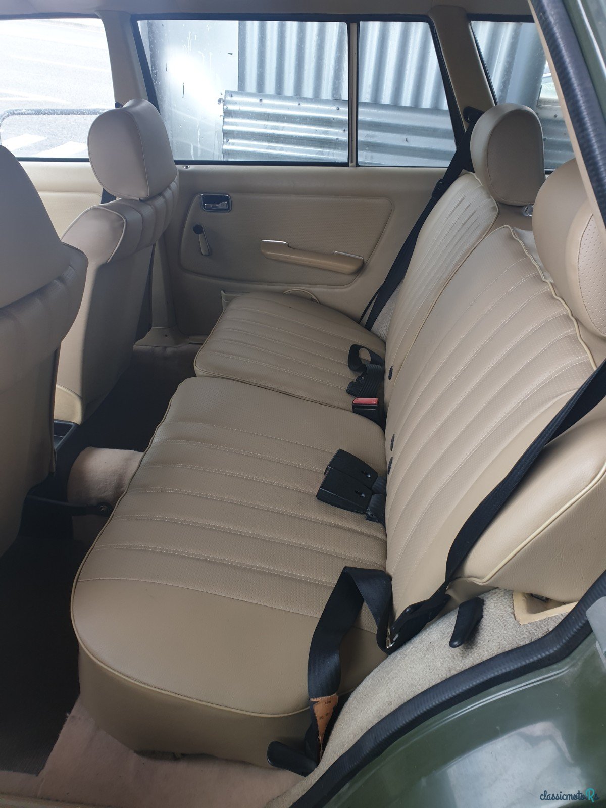 1980' Mercedes-Benz 240D photo #6