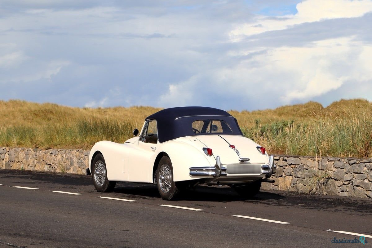 1955' Jaguar Mark IX photo #2
