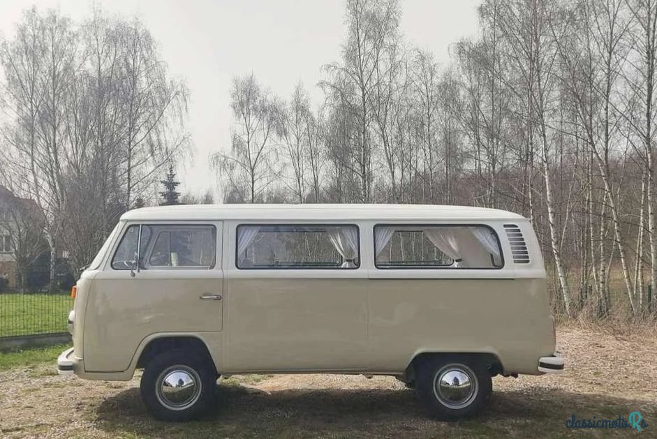 1973' Volkswagen Transporter photo #3