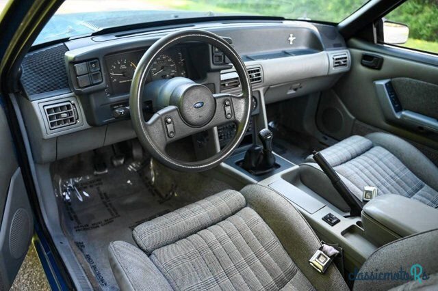 1989' Ford Mustang photo #1