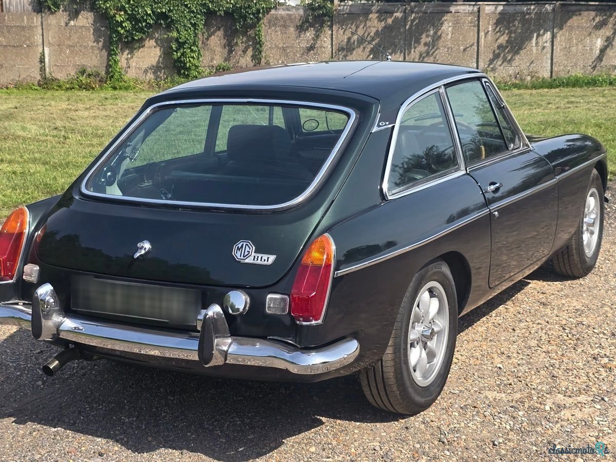 1974' MG MGB photo #5
