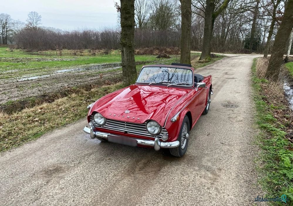1966' Triumph TR4 photo #2