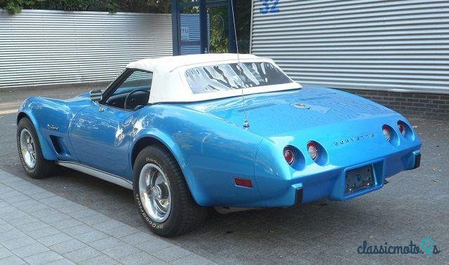 1975' Chevrolet Corvette Convertible photo #3