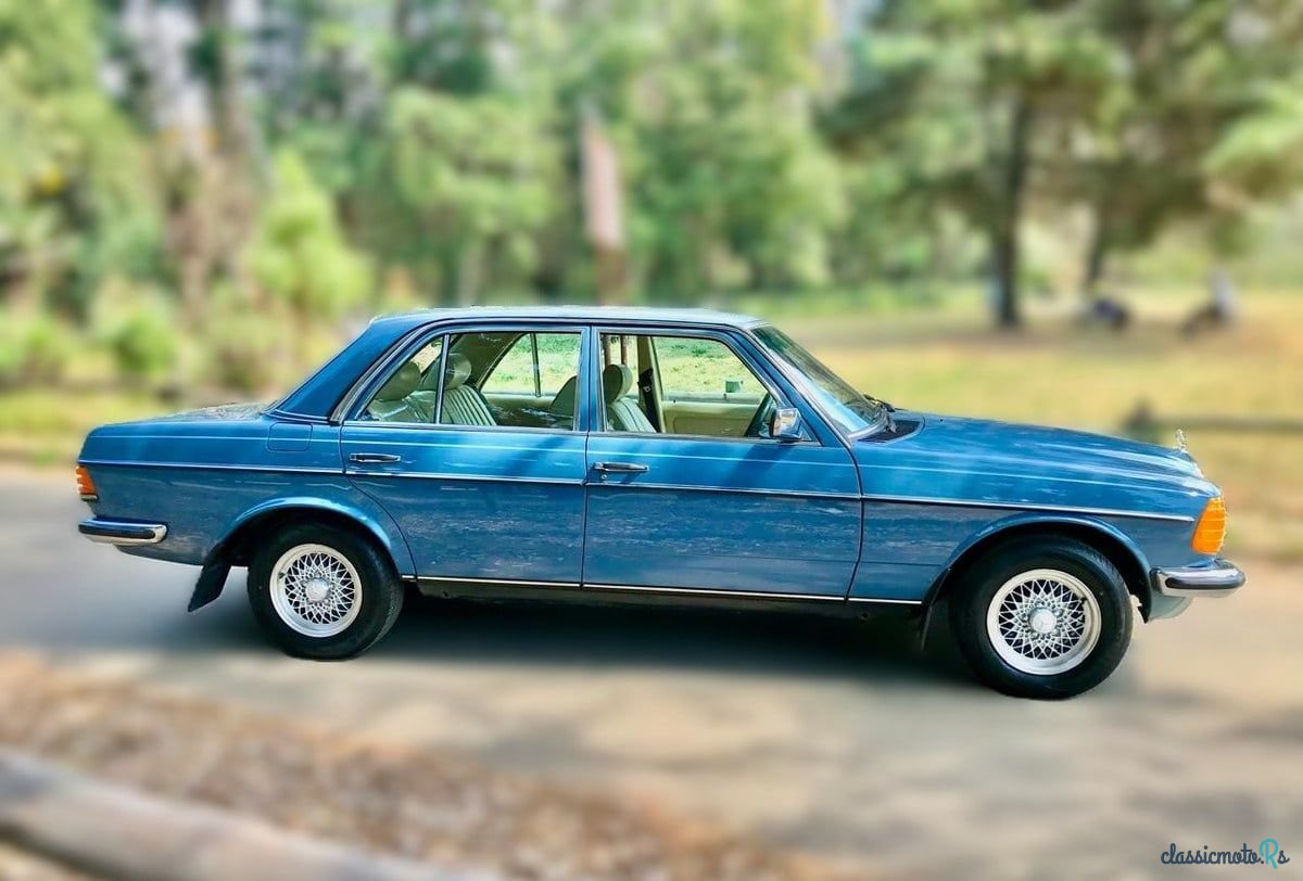1984' Mercedes-Benz 200 photo #2