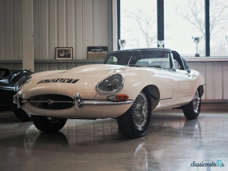 1961' Jaguar E-Type photo #3
