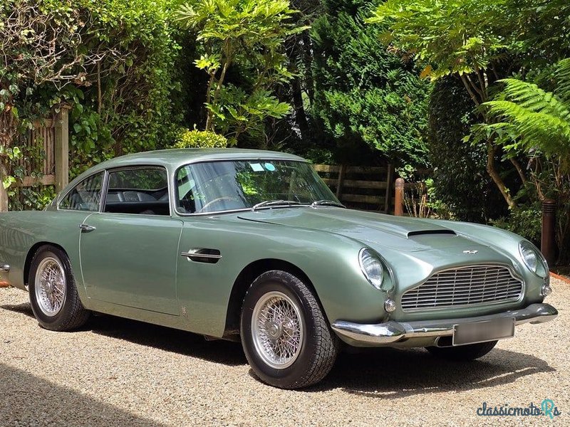 1965' Aston Martin DB5 photo #3