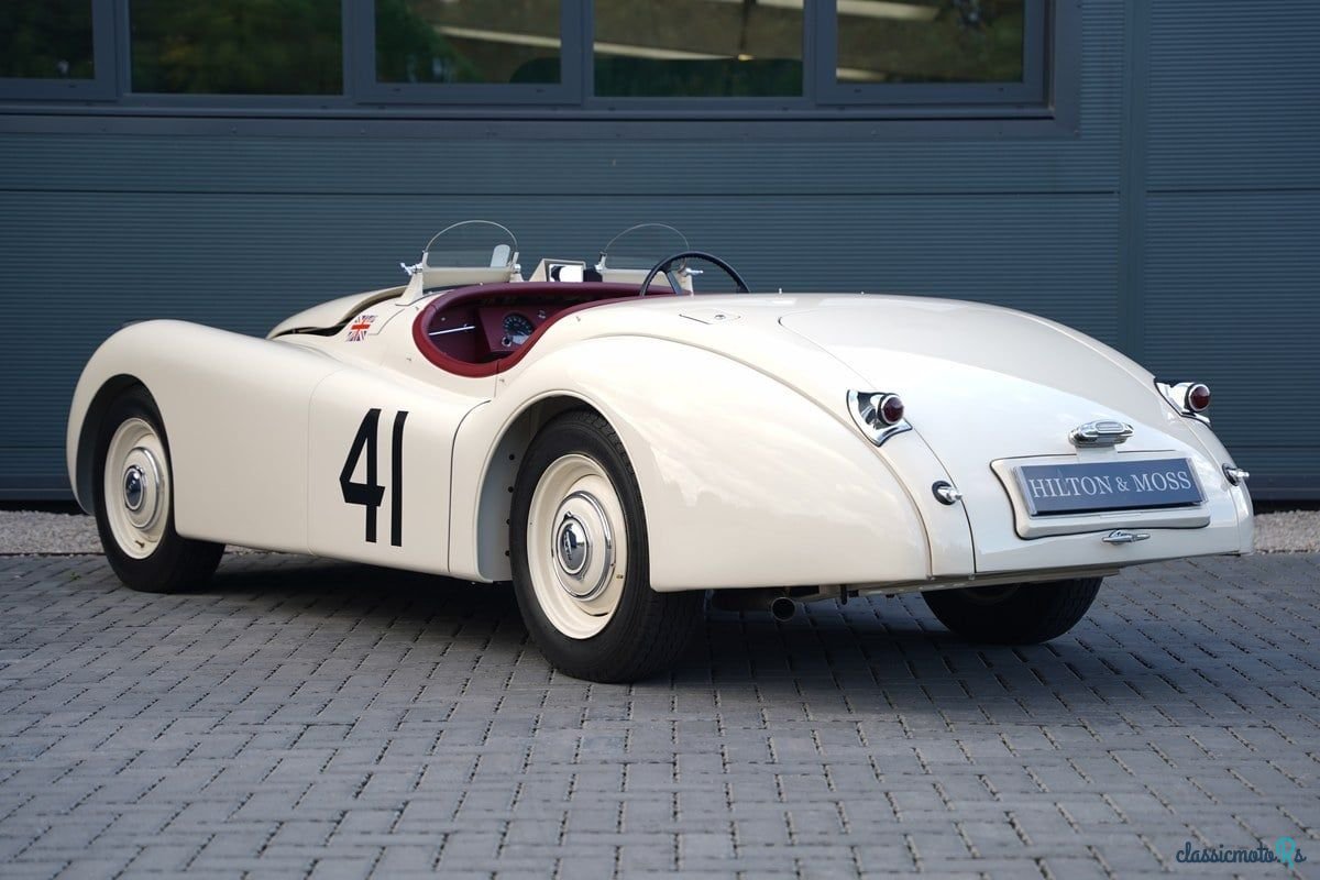 1950' Jaguar Xk120 photo #2