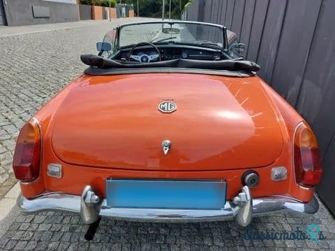 1972' MG MGB photo #5