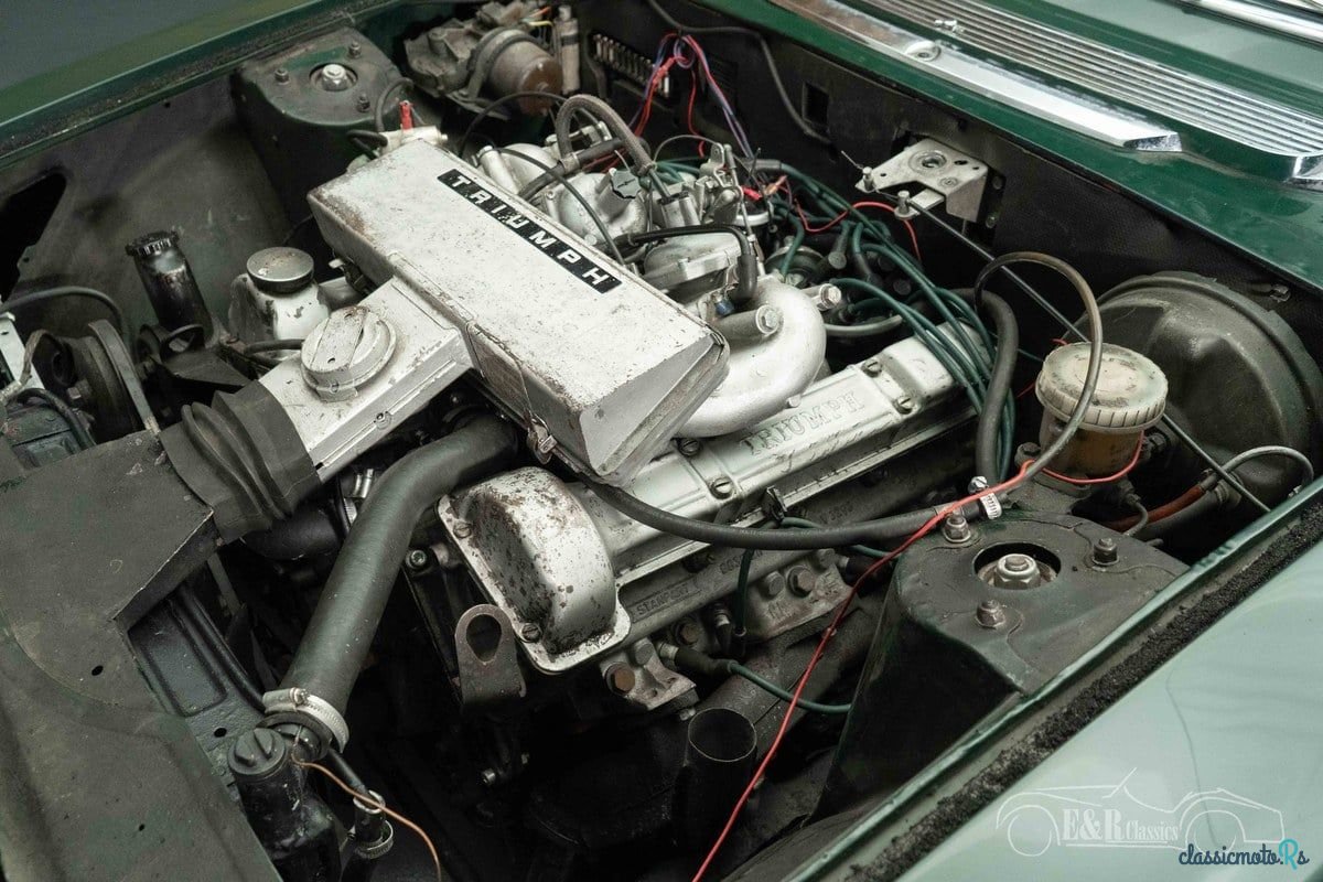 1975' Triumph Stag photo #3