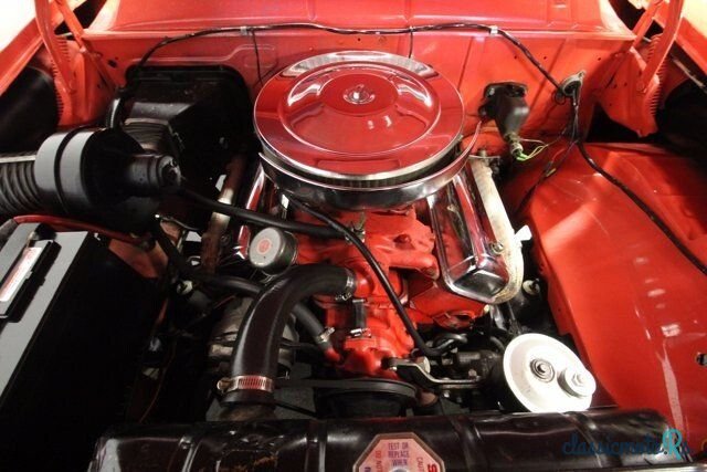 1956' Ford Fairlane photo #3