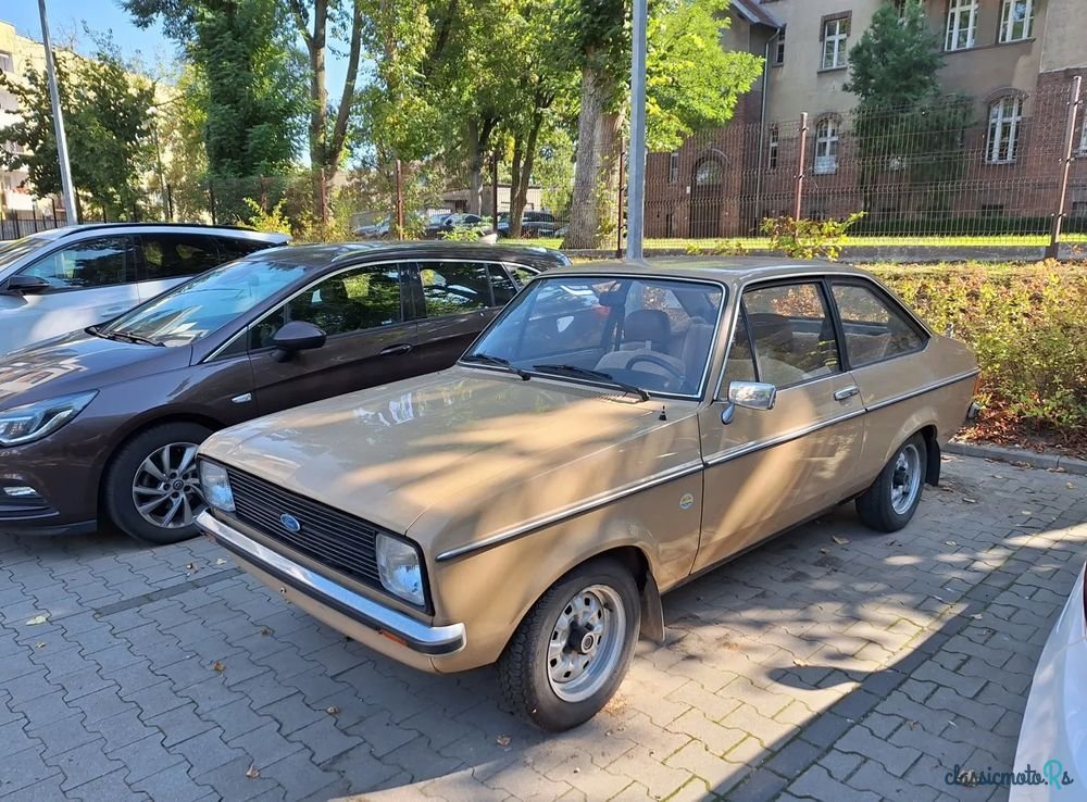 1979' Ford Escort photo #1