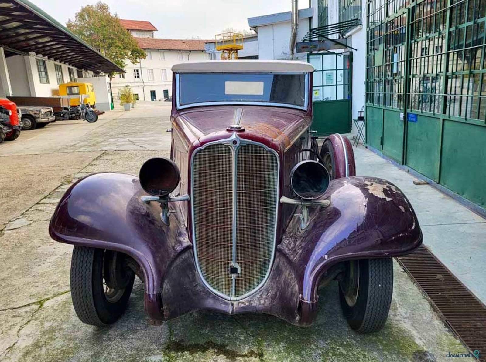1933' Buick Albemarle By Carlton Carriage photo #4