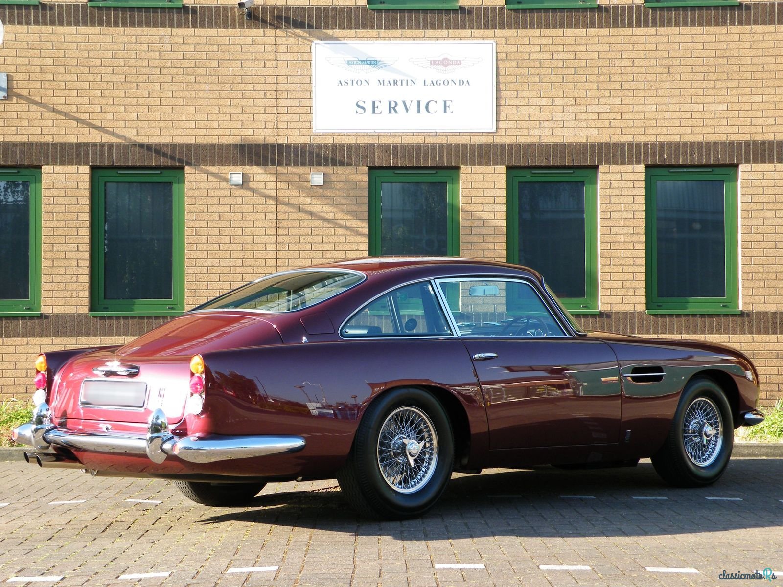 1965' Aston Martin DB5 photo #4