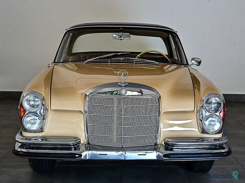 1966' Mercedes-Benz 300 SE W112 photo #3