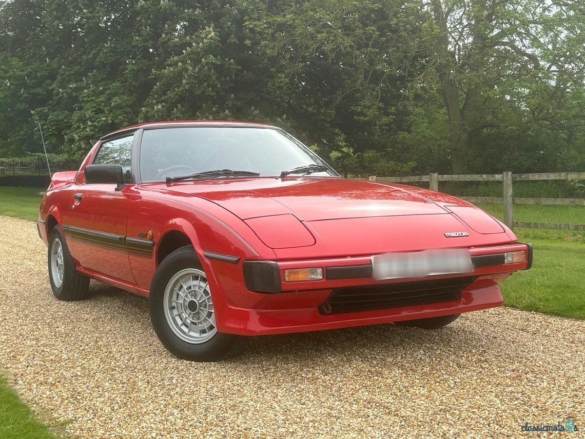 1980' Mazda RX-7 photo #2