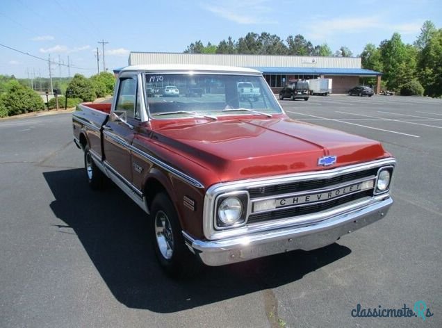 1970' Chevrolet C/K Truck photo #4