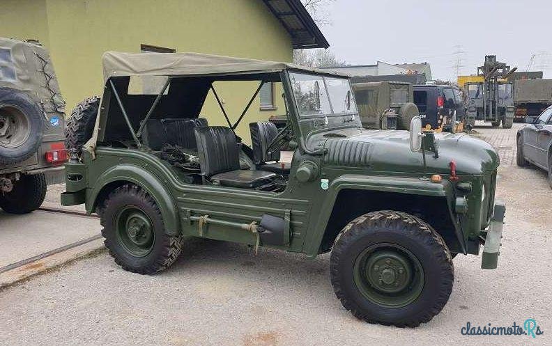 1957' Austin photo #1