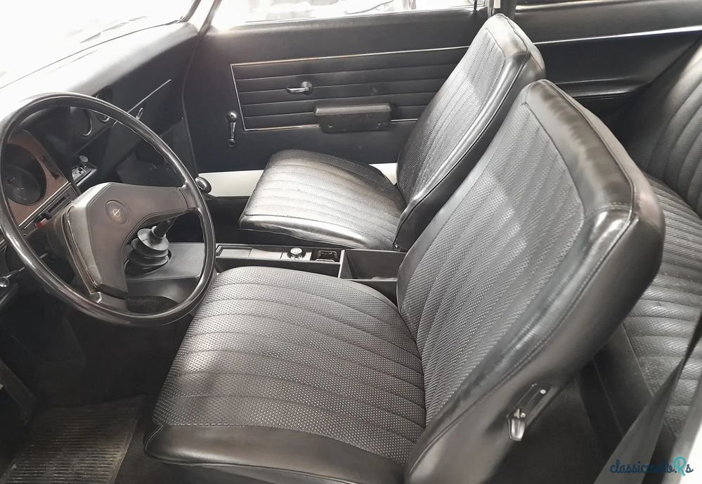 1975' Opel 1604 photo #6