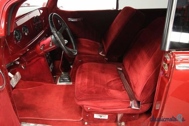 1941' Hudson Commodore photo #2