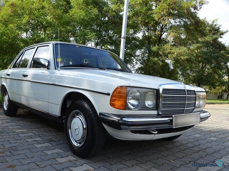 1980' Mercedes-Benz W123 photo #2