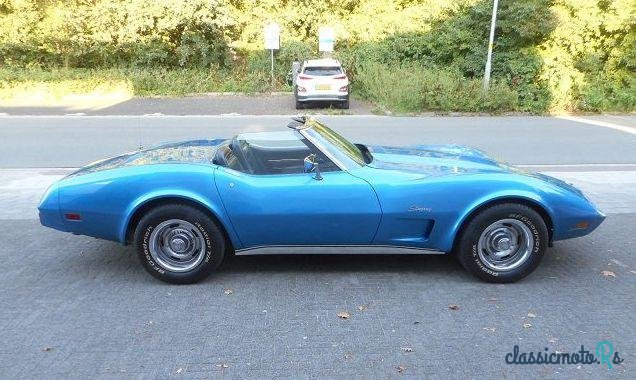 1975' Chevrolet Corvette Convertible photo #5