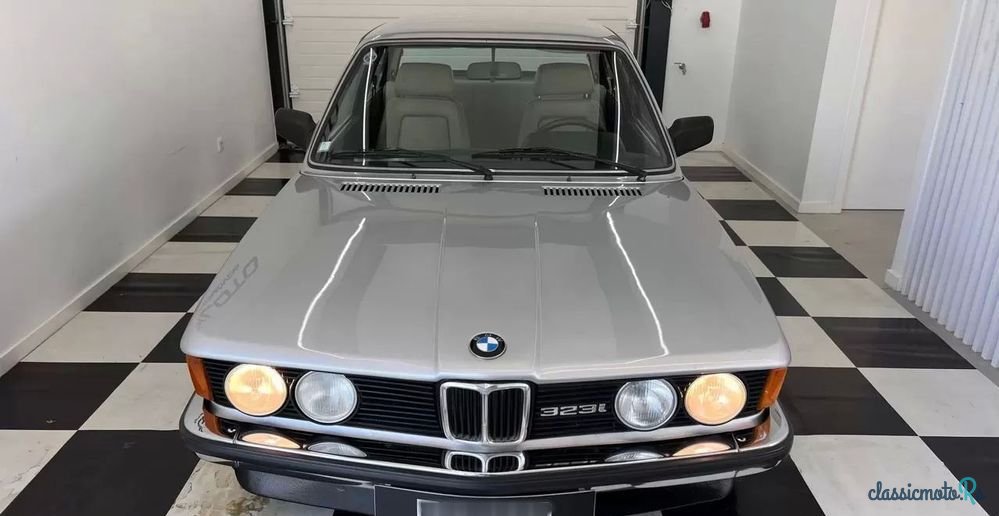 1982' BMW Série 3 photo #4