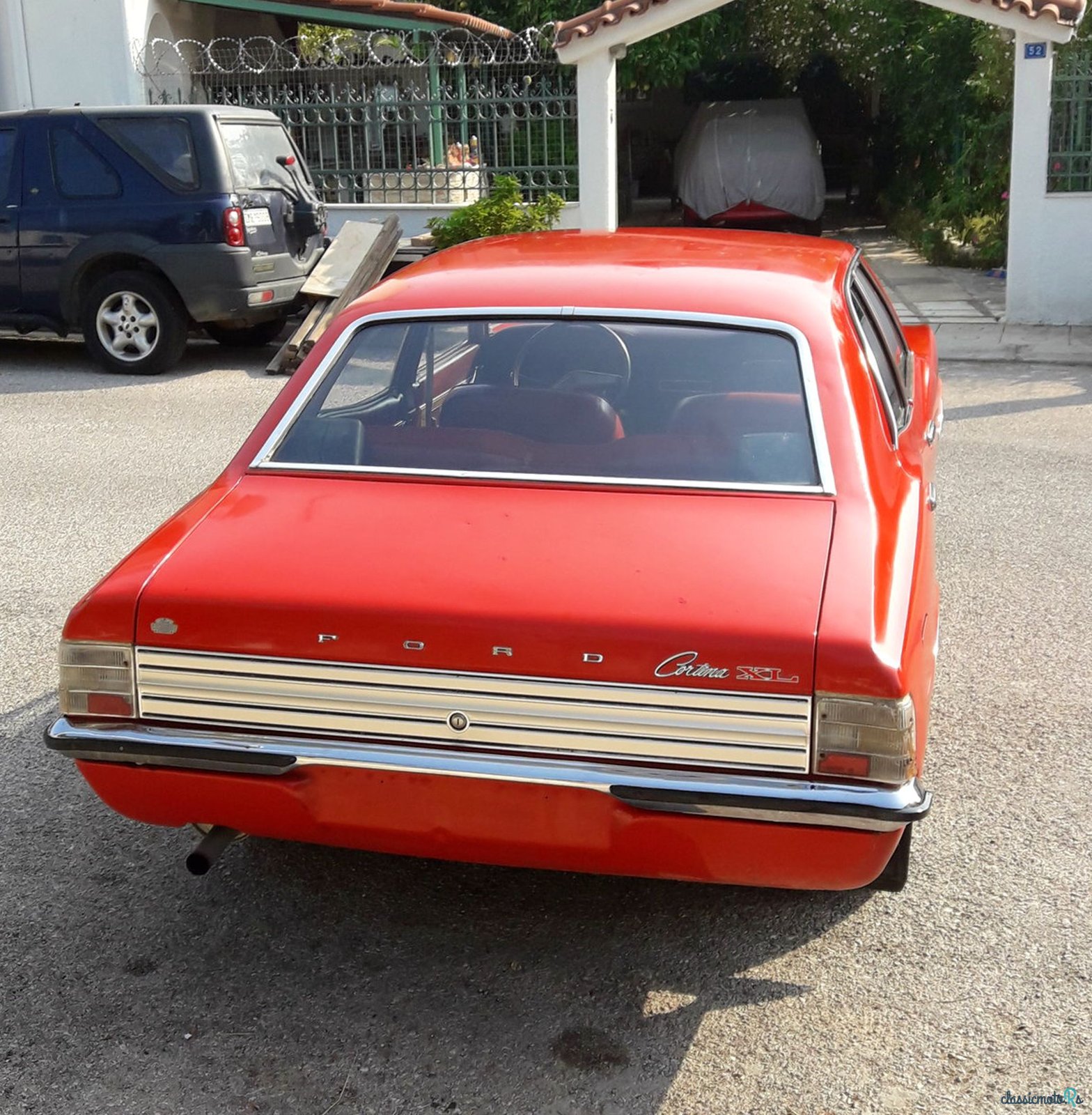 1971' Ford Cortina photo #2