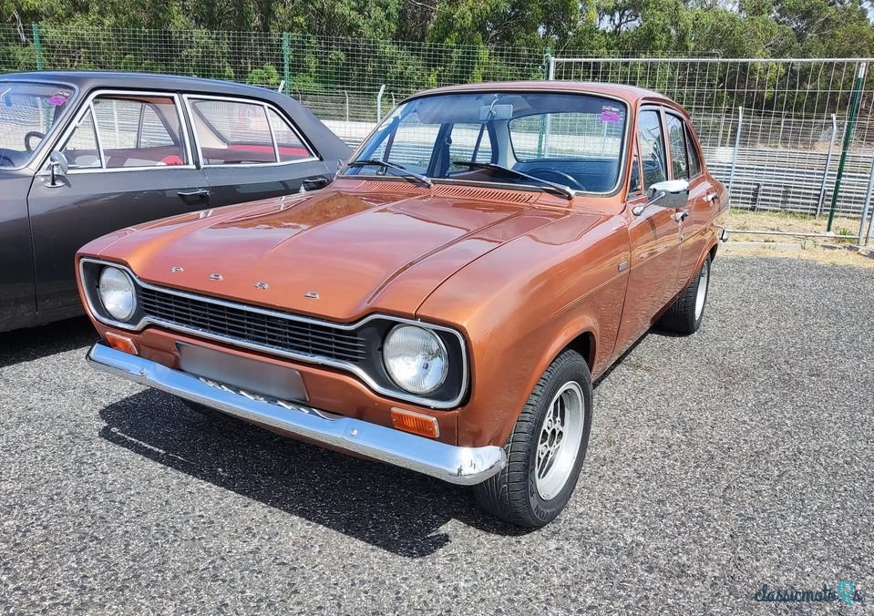 1974' Ford Escort photo #6