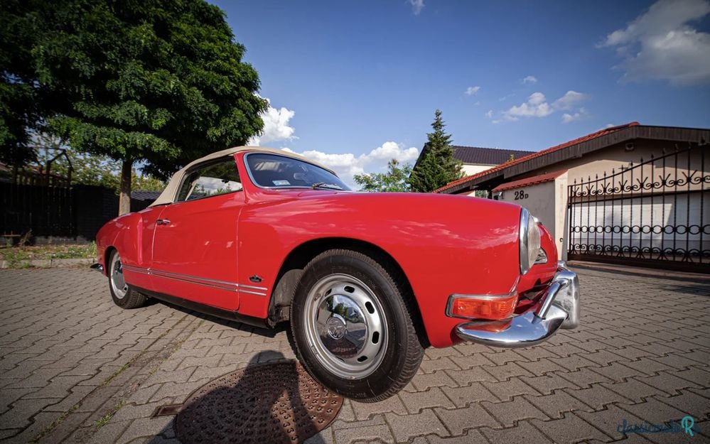 1971' Volkswagen Karmann Ghia photo #5