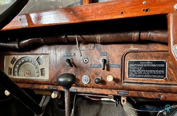 1951' Volvo photo #6
