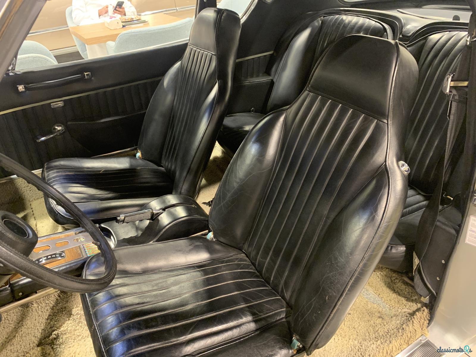 1976' Avanti II photo #6